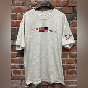 Wilson Tennis Vintage 90s/00s Graphic Tee Large